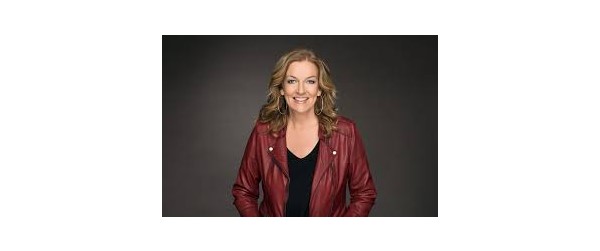 Pia Tietjen: Einblick in das Leben der zurückhaltenden Persönlichkeit Pia Tietjen: Einblick in das Leben der zurückhaltenden Persönlichkeit